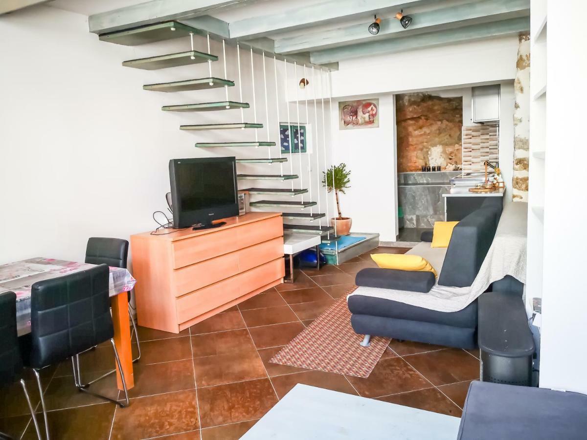 Munroe Apartment دوبروفينك المظهر الخارجي الصورة